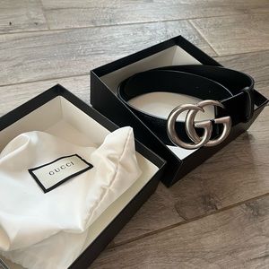 Gucci belt -silver gg